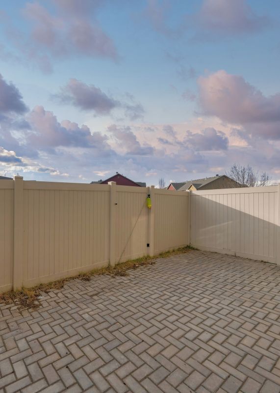 Pvc Fence Installation in St Louis, MO