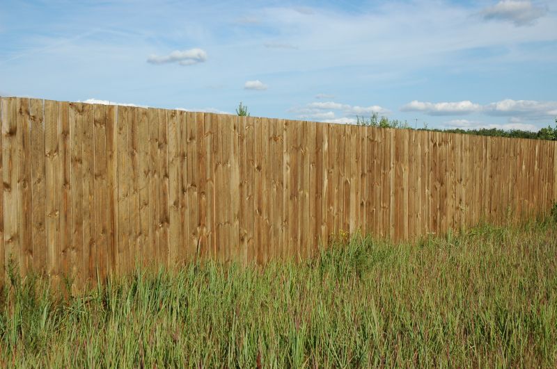 Wood Fence Construction in Roseville, CA